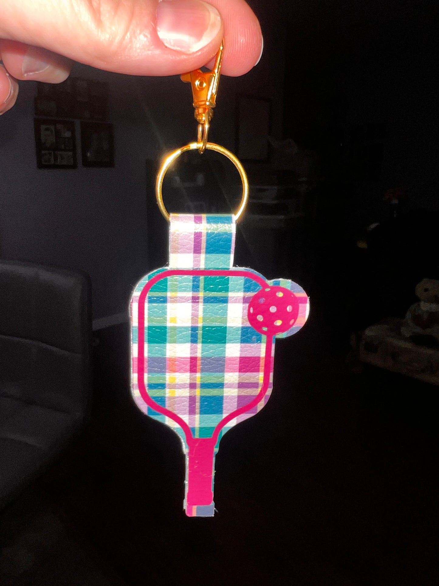 Colorful Plaid Pickleball Paddle Keychain – Faux Leather Pickleball Bag Charm
